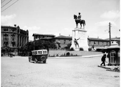 <p>Ulus Meydanı, Ankara / 1929</p>

<p> </p>
