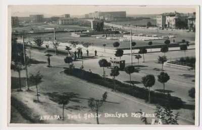 <p>Ankara Kızılay Güvenpark</p>
<p> </p>