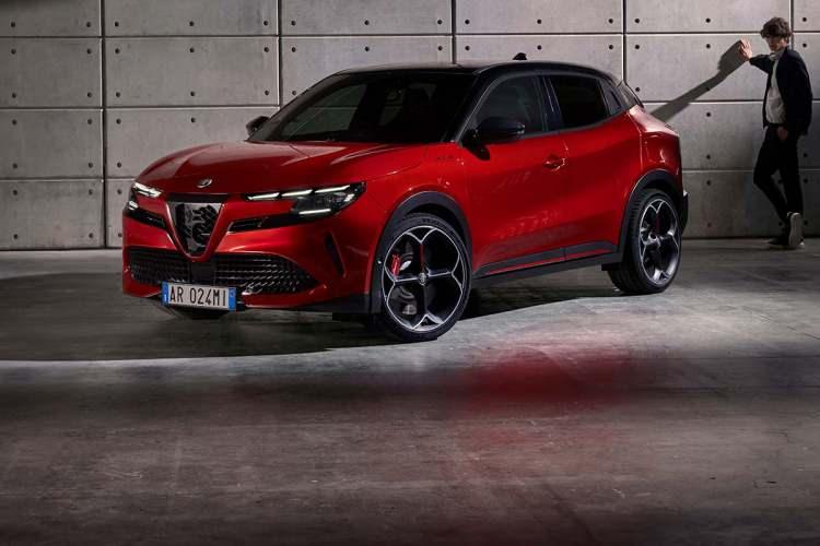 <p>Alfa R. Junior- 1.549.900 TL</p>
<p> </p>
<p>- 410 km</p>
<p> </p>