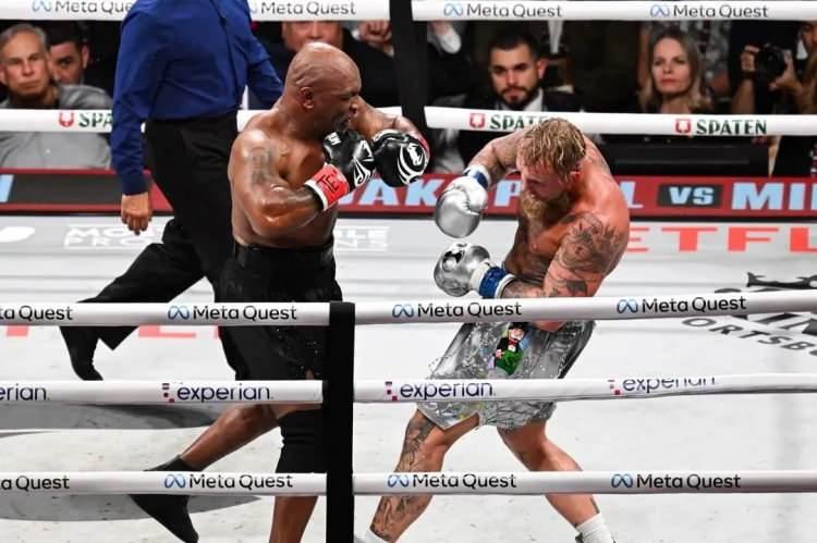 <p>Amerikan <strong>CBS News'ta yer alan habere göre; </strong>boks tarihinin gelmiş geçmiş en büyük efsanlerinden biri olarak gösterilen Mike Tyson, bu mücadele için yaklaşık <strong>20 milyon dolar</strong> kazandı.</p>
