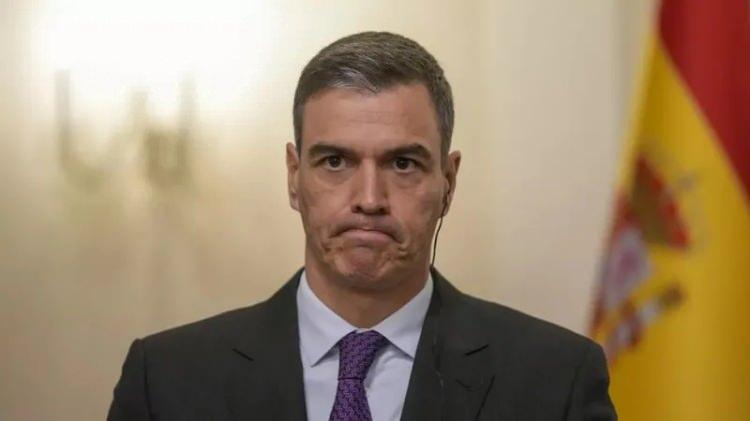 <p><strong><span style="color:#B22222">21)  PEDRO SÁNCHEZ  </span>|  İspanya Başbakanı</strong></p>

<p> </p>

<p>NATO üyesi ve stratejik bir Avrupa ülkesi olan İspanya’nın başbakanı; Akdeniz güvenliğinde etkili.</p>

