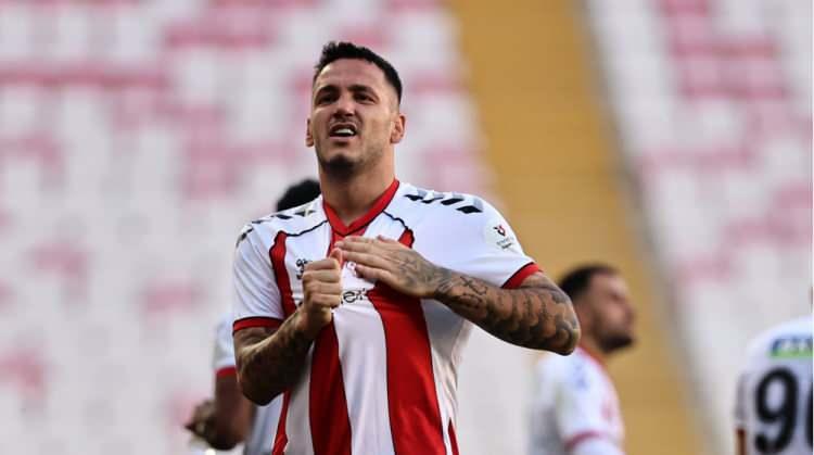 <p>Rey Manaj (Sivasspor): 4 gol</p>