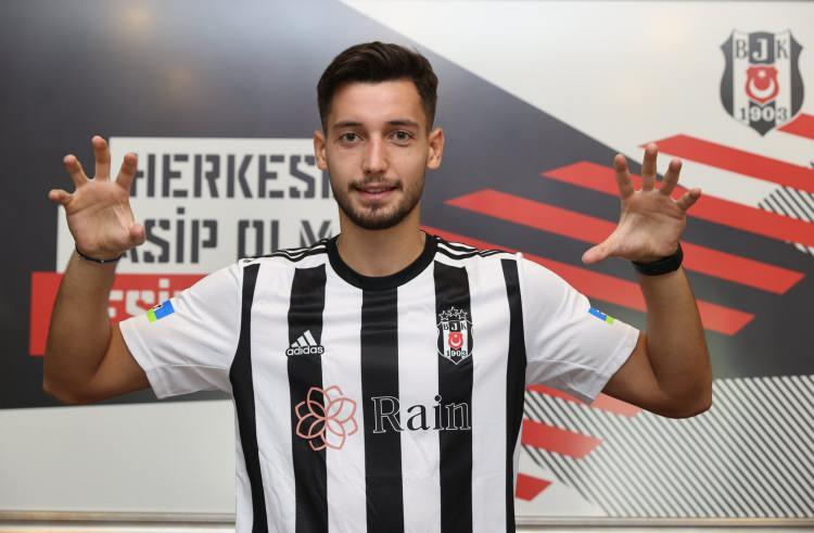 <p>78 Karabük - Tayyip Talha Sanuç - Beşiktaş - 2.8 milyon euro</p>
