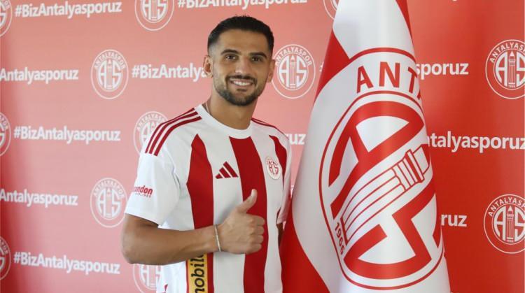 <p>69 Bayburt - Abdurrahim Dursun - Antalyaspor - 250 bin euro</p>

