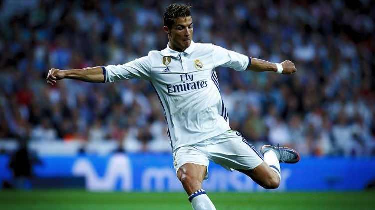 <p>* Şampiyonlar Ligi tarihinin en golcüsü: (140 gol)</p>