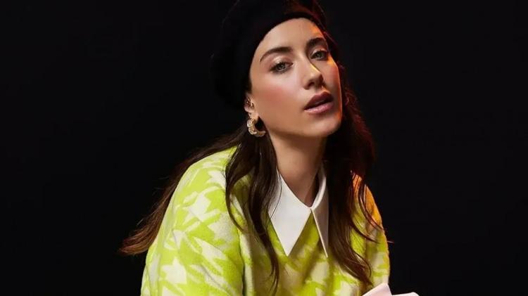 <p><span style="color:#800080"><strong>HAZAL KAYA:</strong></span> 6-8 Milyon TL</p>

<p>​</p>
