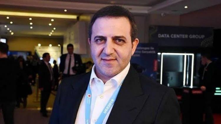 <p>İmza töreninde Galatasaray Sportif AŞ Başkan Vekili Abdullah Kavukçu da söz alarak transfer çalışmaları hakkında şu ifadeleri kullandı:</p>