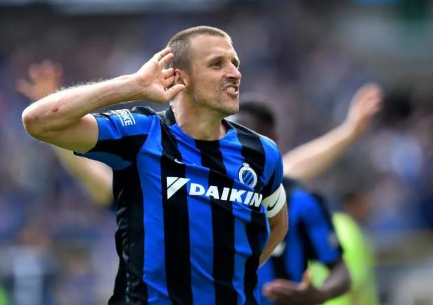 <p>* Timmy Simons<br />
<br />
* 68 penaltı<br />
<br />
* % 89.7</p>
