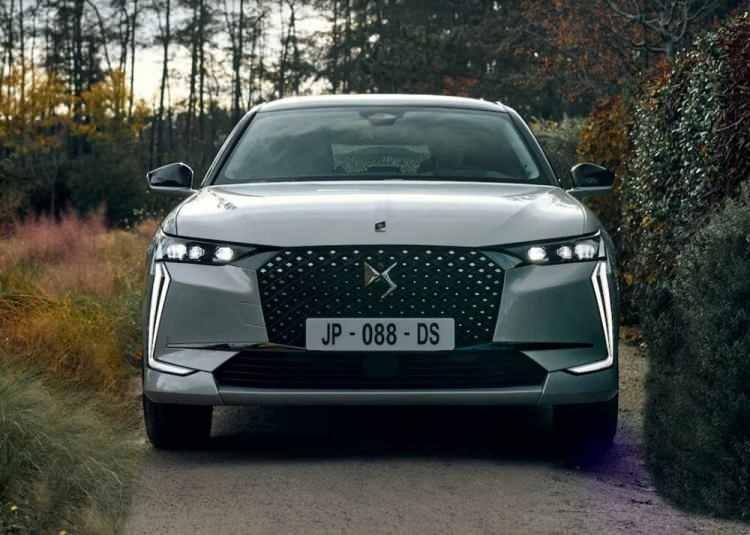 <p><strong>DS-</strong></p>

<p> </p>

<p>- DS 4 Performance Line BlueHDi 130 Otomatik & PureTech 130 Otomatik (2024 İmal yılı), 750.000 TL için 12 ay yüzde 1,99 faiz avantajıyla</p>

<p> </p>

<p>- DS 4 Pallas BlueHDi 130 Otomatik & PureTech 130 Otomatik, 900.000 TL için 12 ay yüzde 1,99 faiz avantajıyla</p>

<p> </p>

<p>- DS 7 Opera BlueHDi 130 Otomatik (2024 İmal yılı), 650.000 TL için 12 ay yüzde 1,99 faiz avantajıyla</p>

<p> </p>

<p>- DS 7 E-TENSE Opera 4x4 360 (2023 imal yılı),  350.000 TL  için 12 ay yüzde 1,99 faiz</p>

<p> </p>

<p>- DS 7 E-TENSE Opera 4x4 300 ve DS 7 E-TENSE Esprit de Voyage 4x4 300 (2023 imal yılı),  300.000 TL  için 12 ay yüzde 1,99 faiz</p>

<p> </p>

<p>- DS 7 E-TENSE Opéra 225 ve DS 7 E-TENSE Esprit de Voyage 225 (2023 imal yılı),  250.000 TL  için 12 ay yüzde 1,99 faiz</p>

