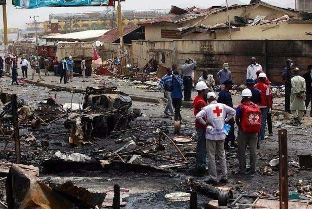 <p><span style="color:inherit">8 Ocak | Boko Haram Nijerya'da Katliam Yaptı: 2000'den Fazla &Ouml;l&uuml; (2015)</span></p>
