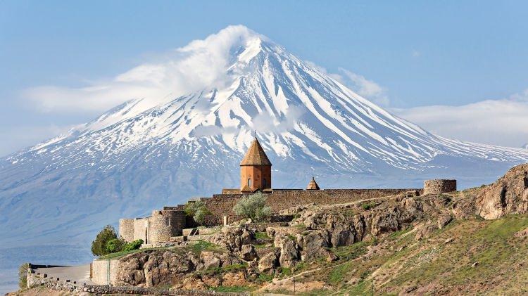 <p><span style="color:#B22222"><strong>14)  AĞRI</strong></span></p>
