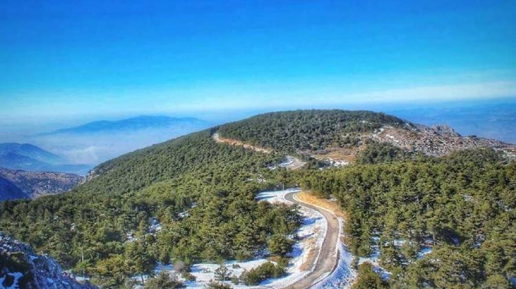 <p>Zaman i&ccedil;erisinde T&uuml;rk hakimiyetine ge&ccedil;en şehrin adı&nbsp;ise Manisa olarak s&ouml;ylenmeye başlanmıştır.</p>
