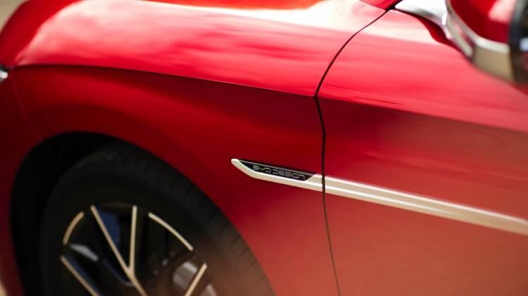 <p>BYD'nin gerçekleştirilen yeni dönem tanıtımının ardından, müşterilerin markaya yoğun ilgi gösterdiklerini vurgulan Ergun, yeni araçlar ve fiyatları açıkladıktan sonra BYD Türkiye'ye ait tüm kanallar ve bayilerde dikkat çekici bir hareketlilik yaşandığını kaydetti.</p>