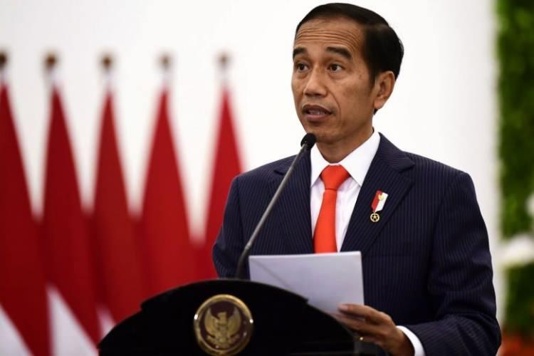 <p><strong><span style="color:#B22222">JOKO WIDODO</span>  |  1.75 m</strong></p>

<p> </p>

<p>Endonezya Başkanı</p>
