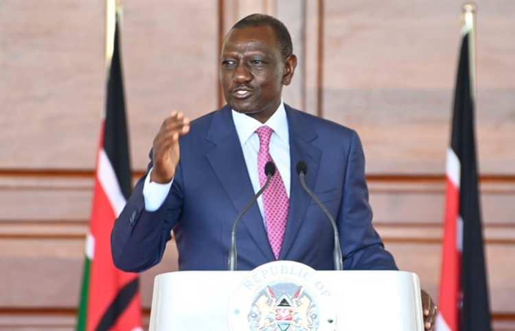 <p><strong><span style="color:#B22222">9) WILLIAM RUTO </span> | Kenya Devlet Başkanı</strong></p>