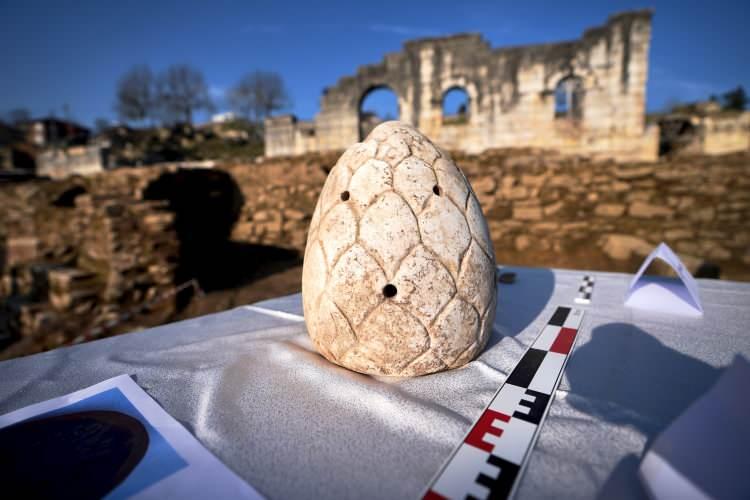 <p><strong>Düzce Belediye Başkanı Faruk Özlü, antik kentte yaptığı açıklamada, kentin 2 bin 300 yıllık geçmişini kalıcı olarak geleceğe aktarmada büyük adımı attıklarını söyledi.</strong></p>