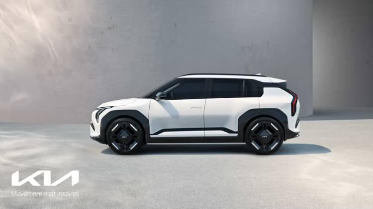 <p>EV3 150 kW GT-Line Uzun Menzil <br />
<br />
1.920.500 TL</p>