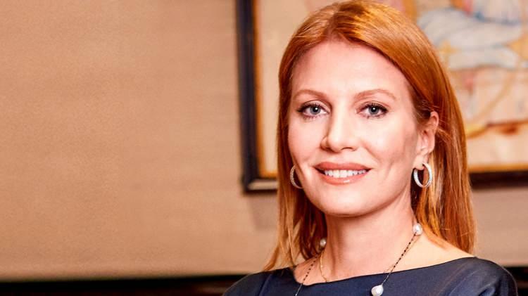 <p>Şirkette ayrıca Suna Kıraç'ın eşi İnan Kıraç'ın da bir miktar hissesi bulunduğu biliniyor. Ayrıca 21 Ocak 2016 tarihinde geçirdiği kalp krizi sonucunda hayatını kaybeden Mustafa Koç'un da hisseleri eşi Caroline Koç'a devredilmiş durumda.</p>
