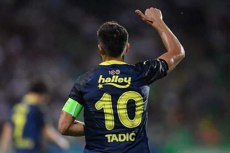 <p>1- Dusan Tadic | Fenerbahçe | 6 asist<br />
<br />
*** Sıralama oyuncuların Süper Lig'de bu sezon oynadıkları maç sayısına göre yapılmıştır.</p>