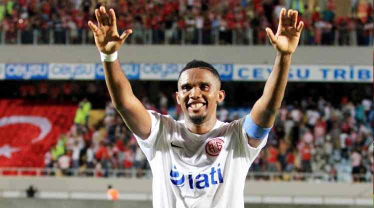 <p>11. Samuel Eto’o<br />
<br />
Barcelona ve Inter ile Şampiyonlar Ligi kazanmış Kamerunlu yıldız, Antalyaspor’a transferiyle Süper Lig’e büyük bir isim getirdi.</p>