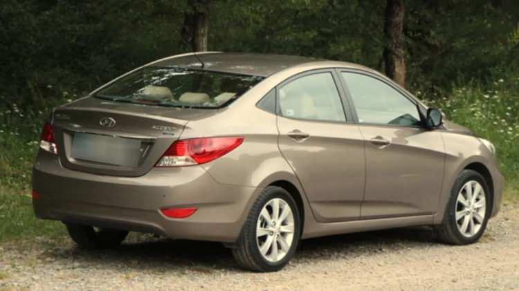 <p>HYUNDAİ ACCENT BLUE 1.4 109 HP</p>
<p> </p>