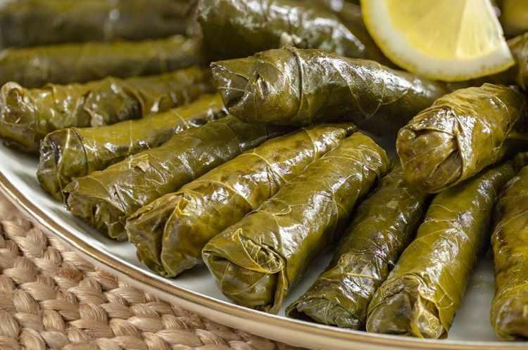 <p>Bazı yiyeceklerin tekrar ısıtıldığında sağlık açısından risk taşıdığı belirtiliyor. </p>
