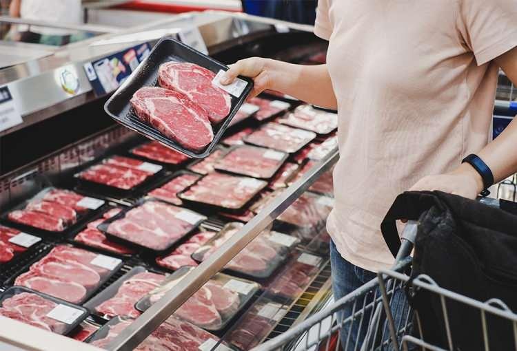 <p>"Taklit veya tağşiş yapılan gıdalar" ve "Sağlığı tehlikeye düşürecek gıdalar" olarak 2 ayrı şekilde açıklanan liste yenilendi. </p>