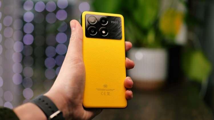 <p><span style="color:#B22222"><strong>5) POCO X6 PRO (8 GB + 256 GB)</strong></span></p>