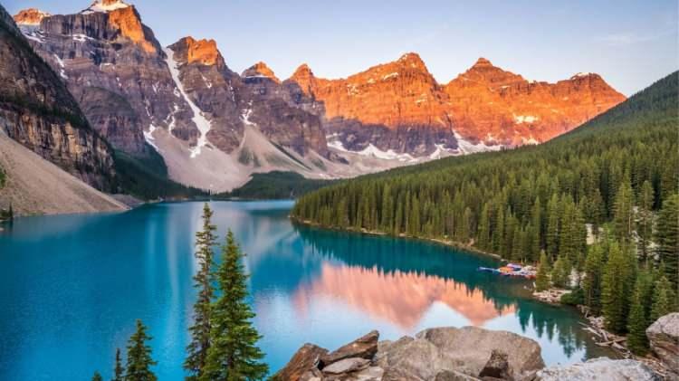 <p><strong><span style="color:#B22222">BANFF ULUSAL PARK</span> | KANADA</strong></p>