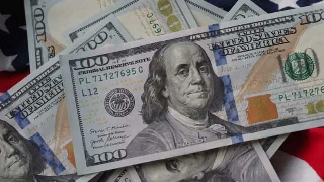 <p><strong>10- Dolar</strong></p>
