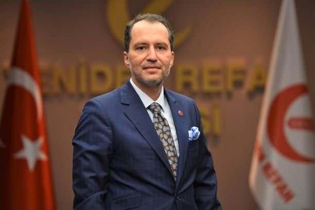 <p>Fatih ERBAKAN <br />
<br />
<br />
Ankara doğumlu </p>