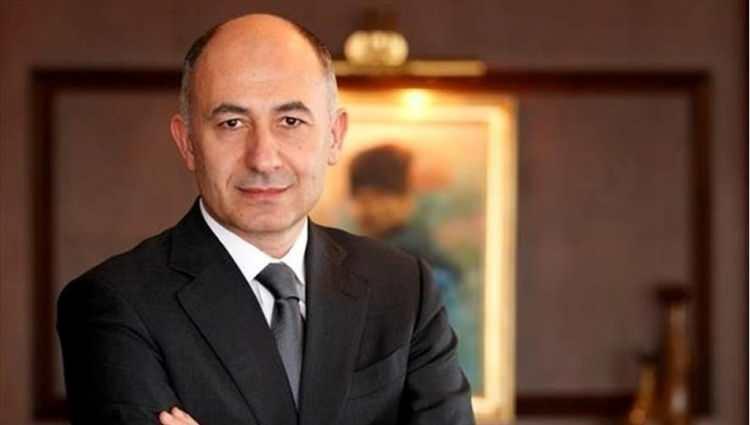 <p>Altıncı sırada olan Erman Ilıcak'ın varlığı ise 2.6 milyar dolar.</p>
<p> </p>