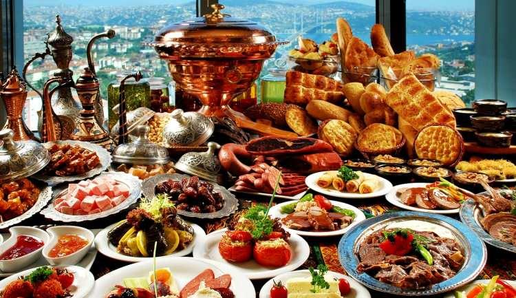 <p>Her biri bulunduğu bölgenin lezzet mirasını taşıyan geleneksel lezzetler listelendi. </p>