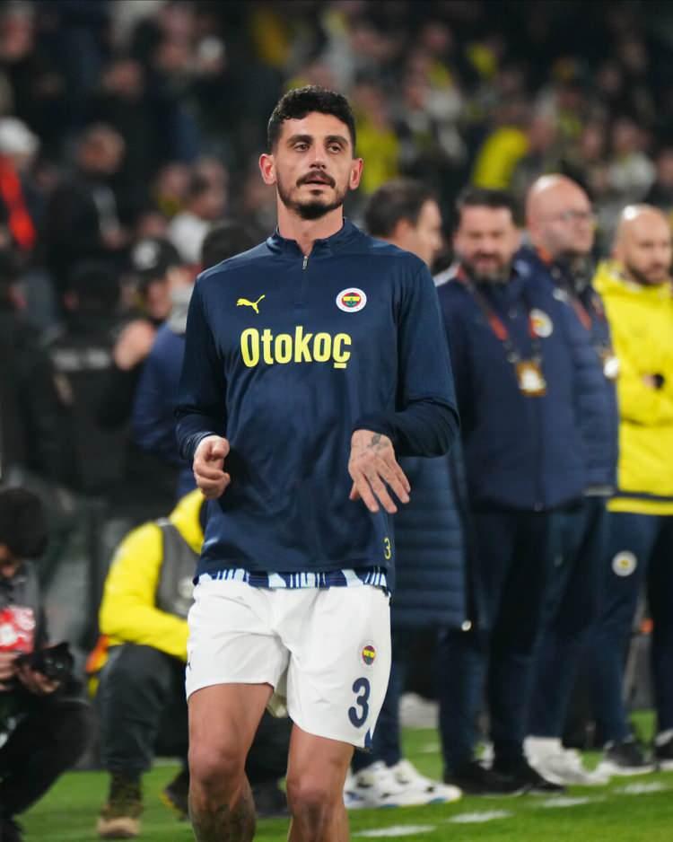 <p><strong>CLARO SPORTS: "Samet Akaydin'ın Inaki Williams'ın golüyle sonuçlanan hatası Jose Mourinho'yu şaşkına çevirdi."</strong></p>