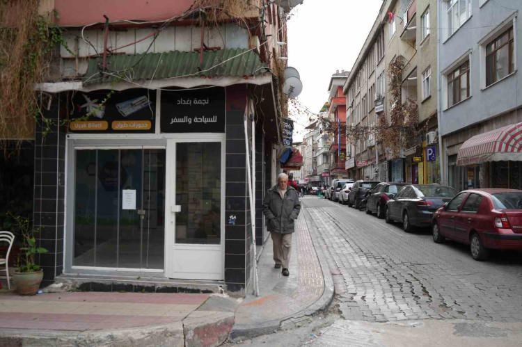 <p>İlkadım ilçesindeki İl Göç İdaresi Müdürlüğü’nün bulunduğu 19 Mayıs Mahallesi Saadet Caddesi, bundan birkaç ay önce yabancı esnaf ve yabancı kalabalığı ile dikkat çekiyordu. </p>

<p> </p>
