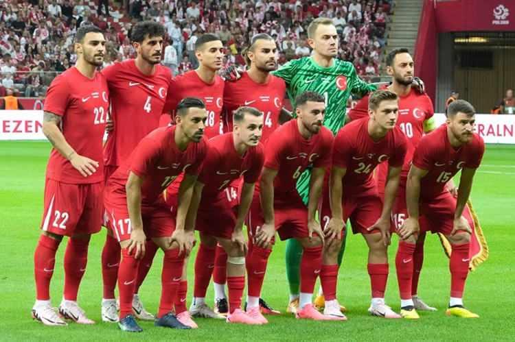 <p><strong>İŞTE TÜRKİYE'NİN DÜNYA KUPASI ELEMELERİ'NDEKİ MUHTEMEL RAKİPLERİ</strong></p>