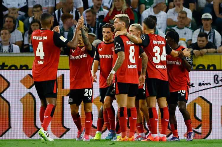 <p>3- Bayern Leverkusen</p>