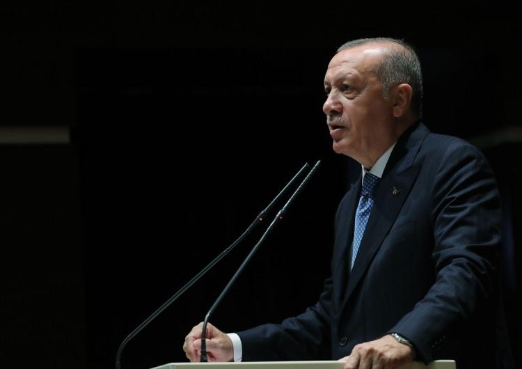 <p>Ash, X.'te yaptığı paylaşımda, <strong>"Türkiye için büyük bir zafer - Erdoğan'ın dahiyane hamlesi"</strong> ifadelerini kullandı.</p>