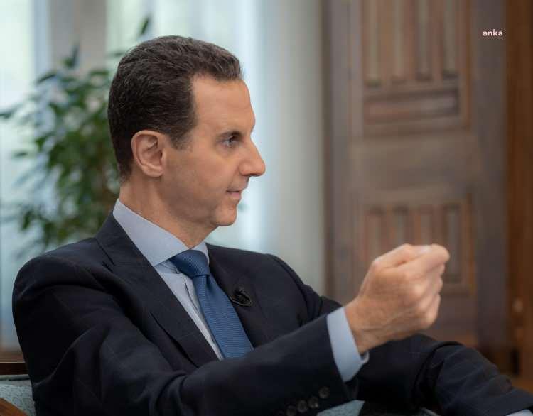 <p>Türkiye Dışişleri Bakanlığı kaynakları, Esad’ın ülkeden kaçarken Türkiye hava sahasını kullanmadığını bildirmişti. İddiaya göre, Moskova, aynı zamanda, içinde Esad’ın olduğu Rus uçağının Suriye hava sahasından ayrılırken durdurulmaması veya hedef alınmaması için komşu devletler ile de koordinasyon içindeydi. </p>
