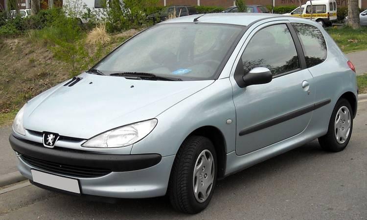 <p>PEUGEOT 206</p>
<p> </p>