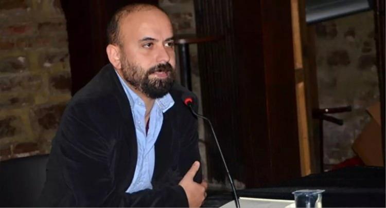 <p>Yaşlı, muhalifleri <strong>"Siyonist uşağı it sürüsü"</strong> olarak tanımlıyor, Esed'e toz konduramıyor.</p>