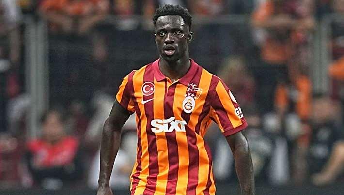 <p>Yılın Sağ Stoperi Ödülü: Davinson Sanchez</p>