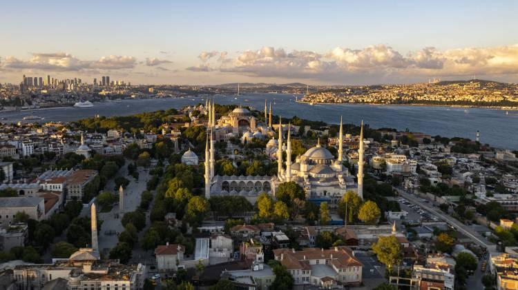 <p><strong>FATİH</strong></p>
