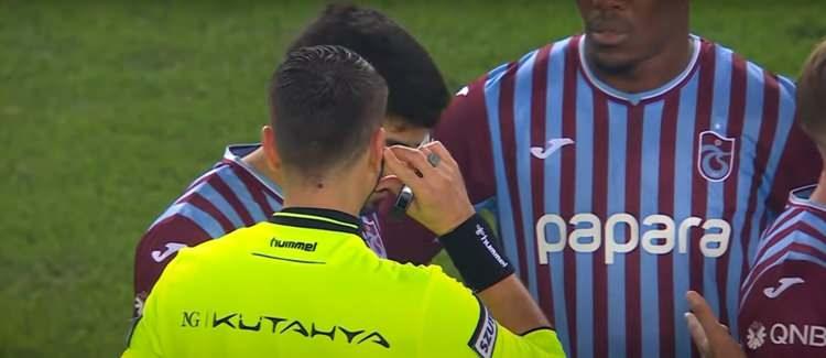<p>-Trabzonspor - Kasımpaşa maçında Enis Destan'ın penaltı pozisyonu</p>
