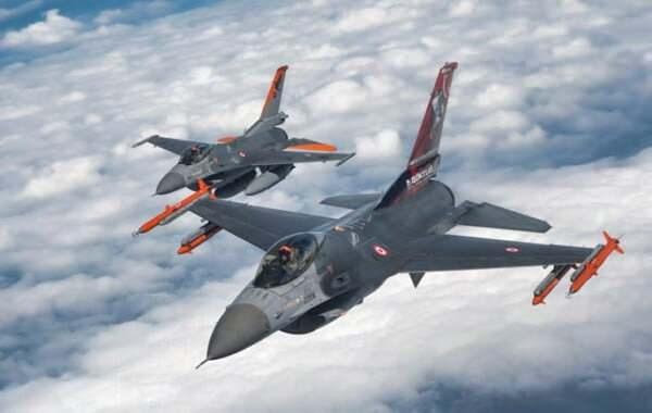 <p>Dahası, yaşlanan F-16 Blok-15'lerin en son ABD füze sistemlerini desteklemek için yükseltilmesi gerekiyor ve bu da başka bir engel oluşturuyor.</p>