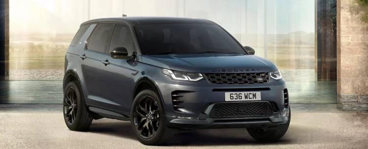 <p><span style="color:#B22222"><strong>Land Rover Discovery Sport</strong></span></p>
<p>Land Rover Discovery Sport, güçlü off-road özellikleriyle dikkat çekse de, en çok arıza yapan araçlar listesinde ikinci sırada yer alıyor. Kullanıcıların %41,68’i aks ve süspansiyon sorunlarından şikayetçi. Elektriksel arızalar ise %18,19’luk oranla sıklıkla karşılaşılan problemler arasında.</p>