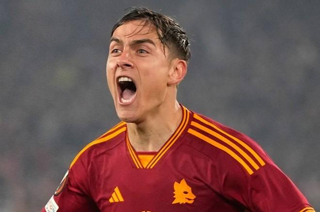 <p><strong>Transfermarkt'ın</strong> İtalya Ligi için yaptığı yeni piyasa değeri güncellemesinde Galatasaray'ın transfer listesinde yer alan Paulo Dybala'nın piyasa değeri 4 milyon euroluk kayıpla 8 milyon euroya geriledi.</p>