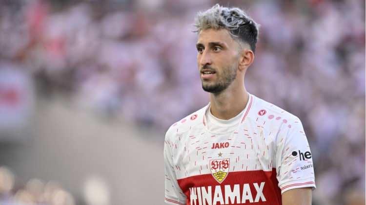 <p>12- Atakan Karazor - Stuttgart<br />
<br />
* 12 Milyon Euro</p>