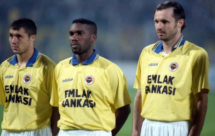 <p>9- Jay Jay Okocha | 1998-99<br />
<br />
* 12.4 Milyon Euro / PSG (gittiği takım)</p>