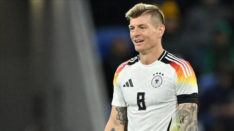 <p>Toni Kroos</p>
